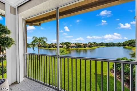 1855 Les Chateaux Blvd 5-201, Naples FL - photo 17 of 48