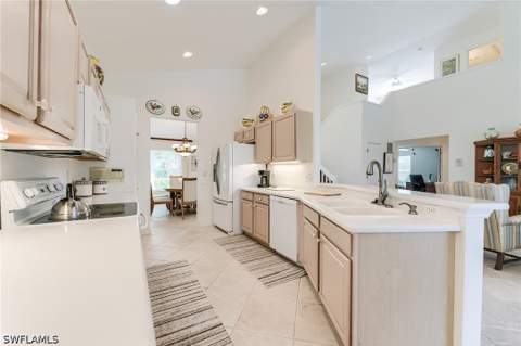 9156 Spring Run Blvd, Estero FL - photo 8 of 34
