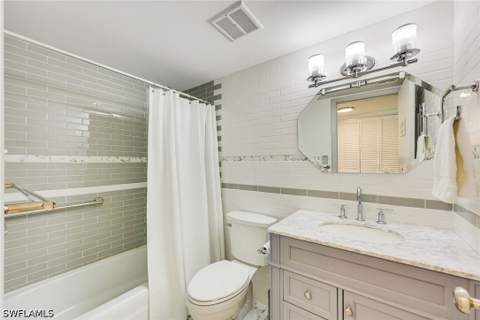 5 High Point Cir W 204, Naples FL - photo 10 of 15