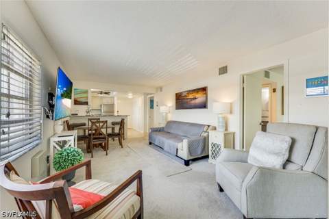 5 High Point Cir W 204, Naples FL - photo 7 of 15