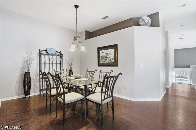 2 bedroom Condominium at 6914 Satinleaf Rd N 201, Calusa Bay North, Naples — photo 5