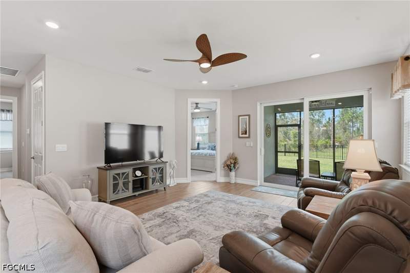 2 bedroom SingleFamilyResidence at 3860 Crosswater Dr, Magnolia Landing, North Fort Myers — photo 5