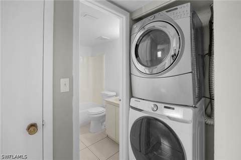 2700 Park Windsor Dr 714, Fort Myers FL - photo 10 of 23