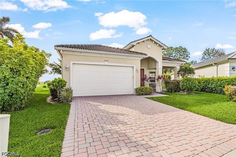 3 bedroom SingleFamilyResidence at 9132 Leatherwood Loop, Ibis Landing, Lehigh Acres — photo 2