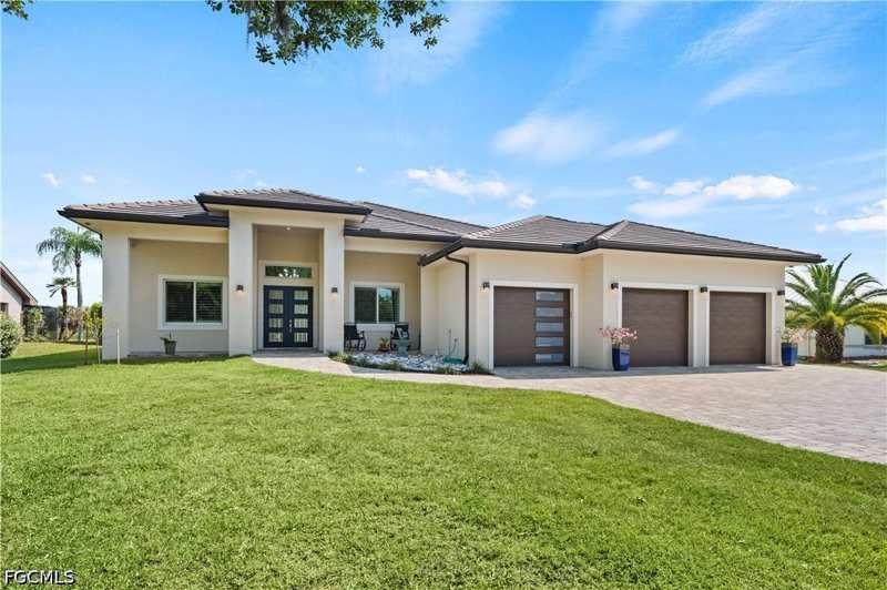 3 bedroom SingleFamilyResidence at 1311 Riverbend Dr, Riverbend Estates, Labelle — photo 1