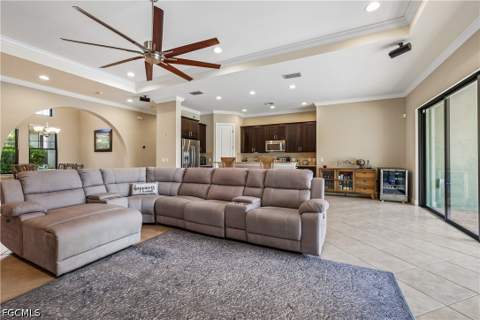 10100 Belcrest Blvd, Fort Myers FL - photo 10 of 49