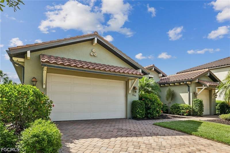 3 bedroom SingleFamilyResidence at 10100 Belcrest Blvd, Hampton Park, Fort Myers — photo 3