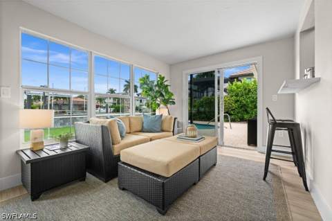 373 Egret Ave, Naples FL - photo 24 of 41