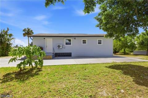 8338 McDaniel Dr, North Fort Myers FL - photo 20 of 29