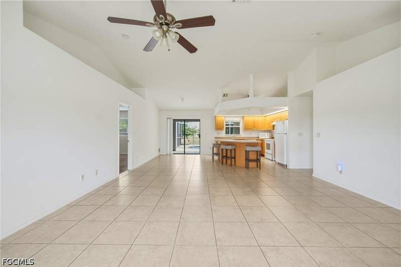 3 bedroom SingleFamilyResidence at 2022 SW 15th Ave, Cape Coral, Cape Coral — photo 4