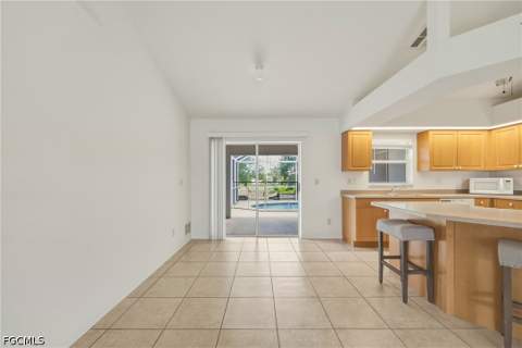 2022 SW 15th Ave, Cape Coral FL - photo 6 of 30