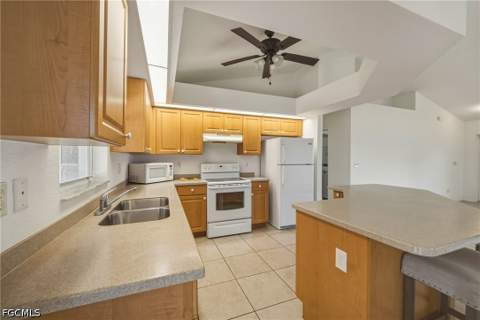 2022 SW 15th Ave, Cape Coral FL - photo 9 of 30