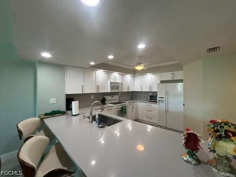21 Bluebill Ave 303, Naples FL - photo 8 of 25
