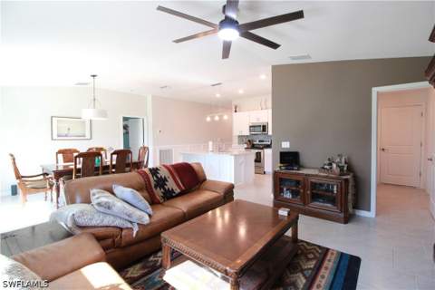 2702 NE 5th AVE, Cape Coral FL - photo 14 of 36