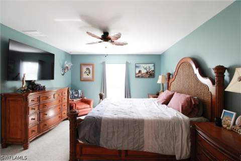 2702 NE 5th AVE, Cape Coral FL - photo 15 of 36