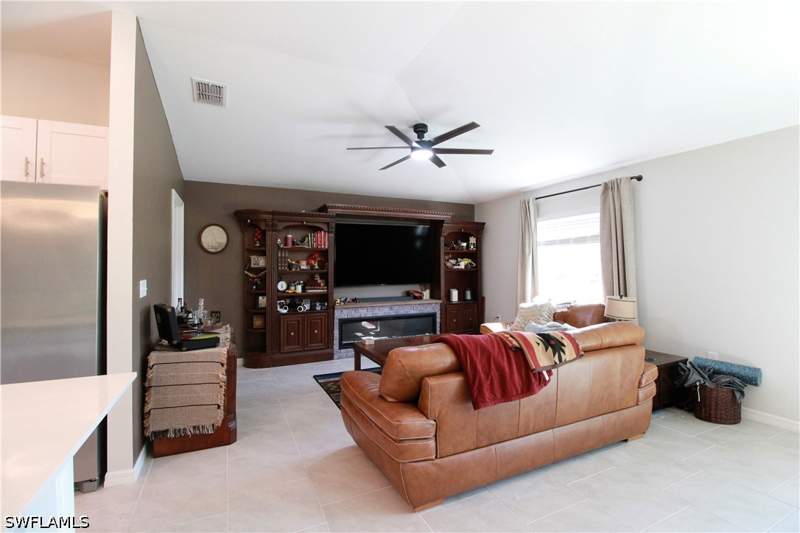 3 bedroom SingleFamilyResidence at 2702 NE 5th AVE, CAPE CORAL, Cape Coral — photo 3