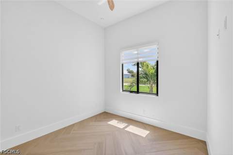 2014 SW 8th Pl, Cape Coral FL - photo 22 of 38