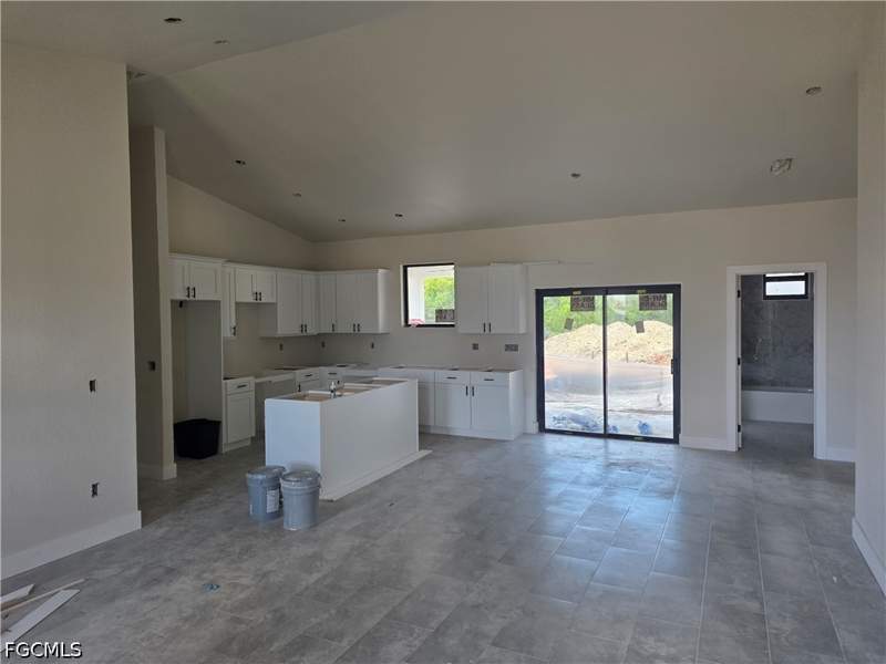 4 bedroom SingleFamilyResidence at 2834 NW 28th Ave, Cape Coral, Cape Coral — photo 2