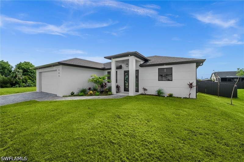 3 bedroom SingleFamilyResidence at 409 NW 25th Pl, Cape Coral, Cape Coral — photo 3