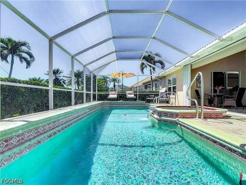 2240 Corona Del Sire Dr, North Fort Myers FL - photo 11 of 49