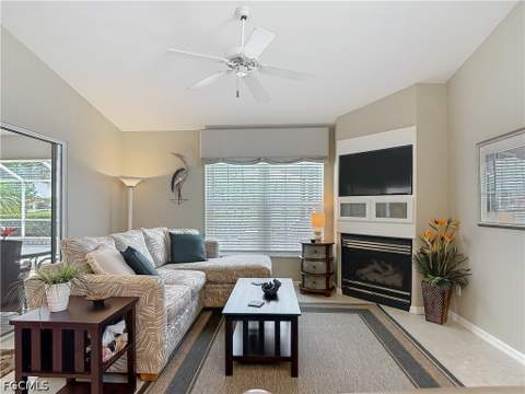 2240 Corona Del Sire Dr, North Fort Myers FL - photo 13 of 49