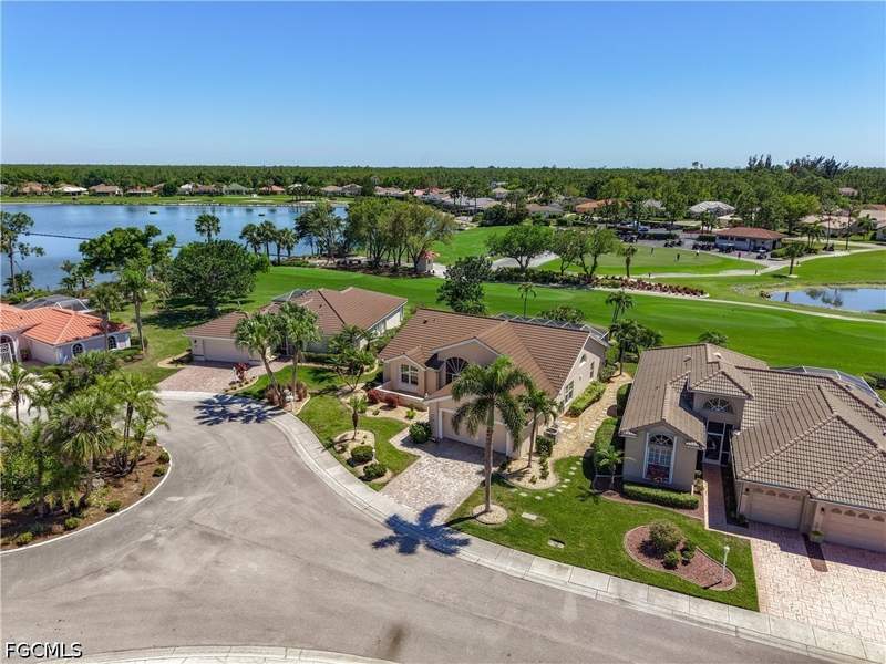 2 bedroom SingleFamilyResidence at 2240 Corona Del Sire Dr, Del Vera Country Club, North Fort Myers — photo 3