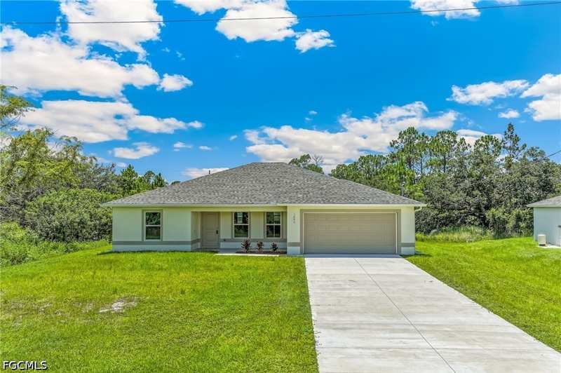 3 bedroom SingleFamilyResidence at 1893 Weldon Ave, Greenbriar, Lehigh Acres — photo 1