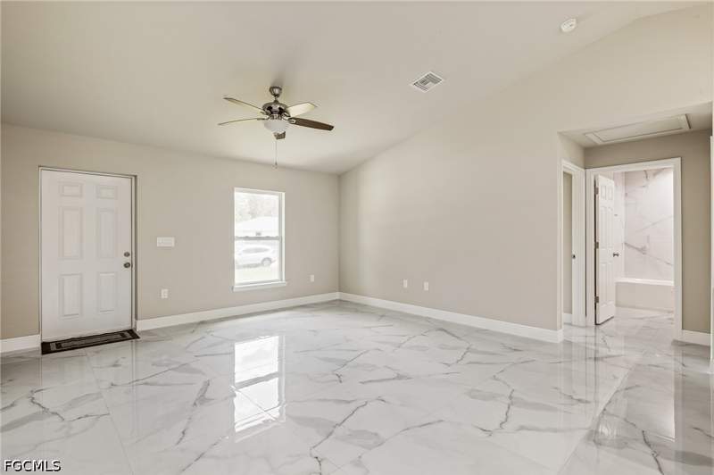 3 bedroom SingleFamilyResidence at 128 Sanborn Dr, Greenbriar, Lehigh Acres — photo 4