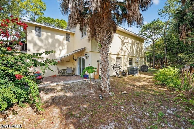 6 bedroom SingleFamilyResidence at 361 27th St SW, Golden Gate Estates, Naples — photo 4