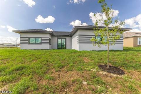 614 NW 9th St, Cape Coral FL - photo 13 of 48
