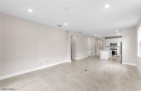 7148 Chapel Creek Ln, North Fort Myers FL - photo 14 of 50