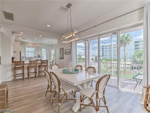 276 Delmar Ave, Fort Myers Beach FL - photo 12 of 46