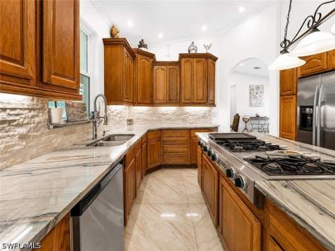 556 6th St SE, Naples FL - photo 17 of 50