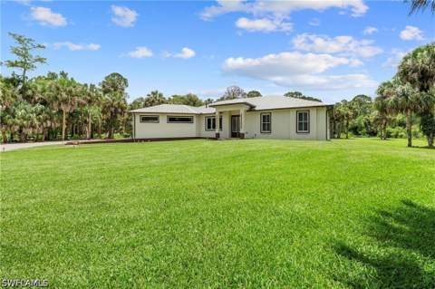 556 6th St SE, Naples FL - photo 7 of 50