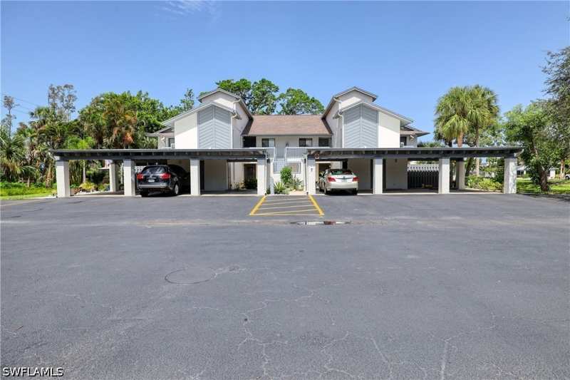 2 bedroom Condominium at 17456 Overhill Dr F, Newport Glen, Fort Myers — photo 1