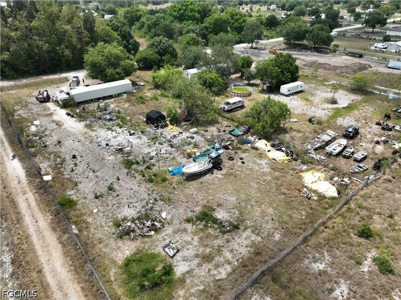 3 bedroom ManufacturedHome at 615 N Olivo St, Montura Ranch Estates, Clewiston — photo 4