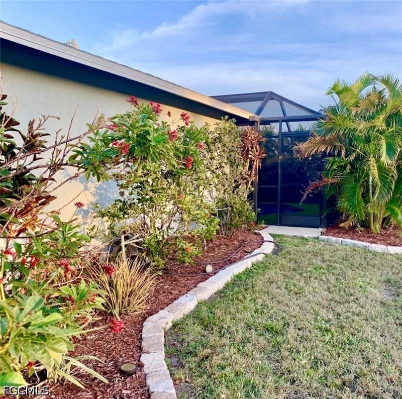 3 bedroom SingleFamilyResidence at 506 SE 27th Ter, Cape Coral, Cape Coral — photo 3