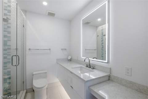 6075 Pelican Bay Blvd Phc, Naples FL - photo 12 of 24