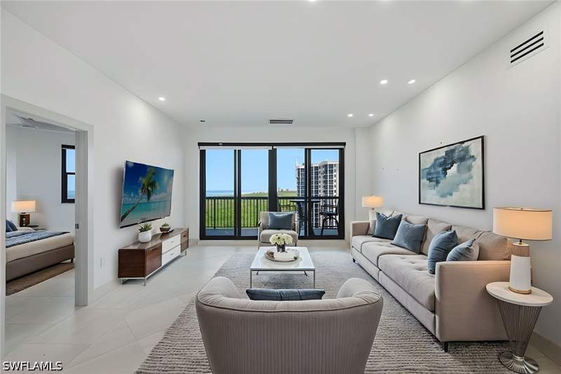 3 bedroom Condominium at 6075 Pelican Bay Blvd Phc, Dorchester, Naples — photo 3