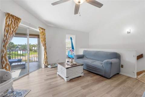 132 Santa Clara Dr 10, Naples FL - photo 9 of 24