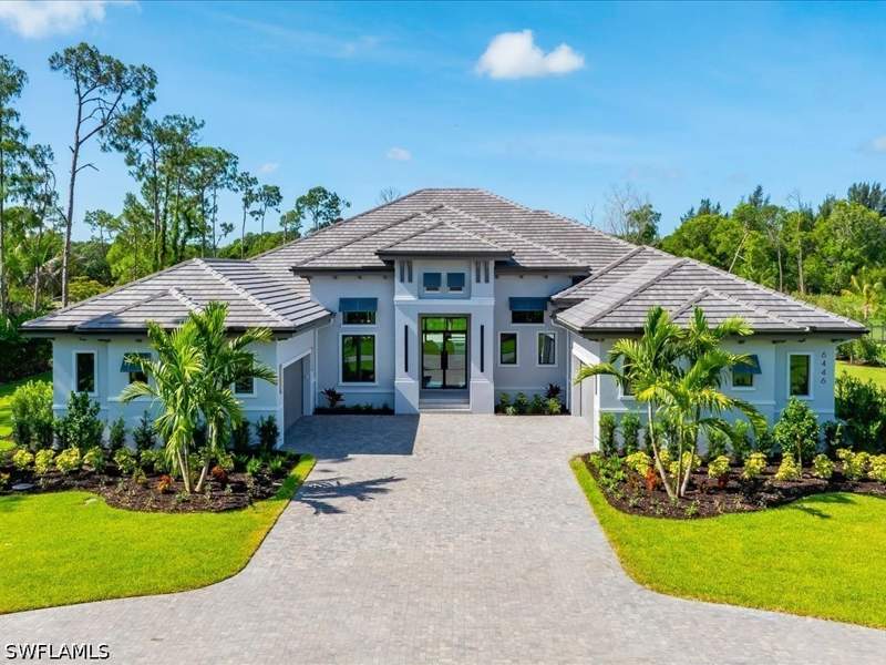 4 bedroom SingleFamilyResidence at 6446 Daniels Rd, Livingston Woods, Naples — photo 3