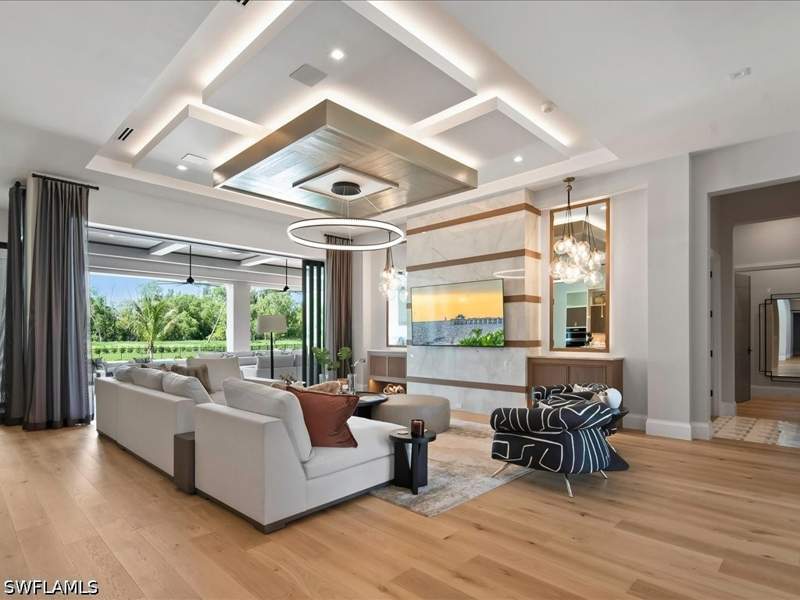 4 bedroom SingleFamilyResidence at 6446 Daniels Rd, Livingston Woods, Naples — photo 4
