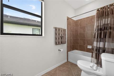 9452 Foxglove Ln, Naples FL - photo 22 of 44