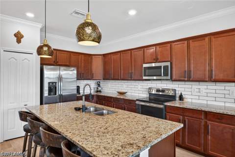9452 Foxglove Ln, Naples FL - photo 8 of 44