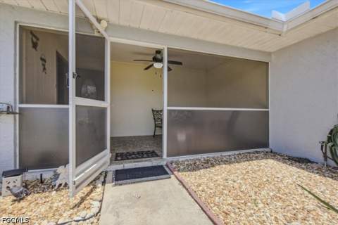 4704 SE 6th Ave C, Cape Coral FL - photo 12 of 34