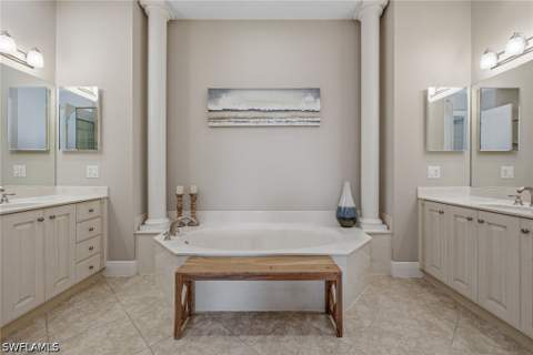 9270 Campanile Cir 204, Naples FL - photo 11 of 50