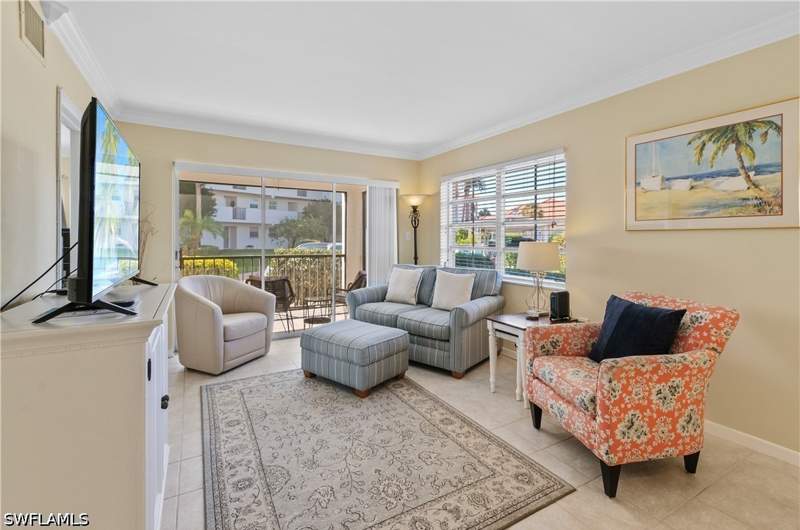2 bedroom Condominium at 5 High Point Cir W 104, High Point Country Club, Naples — photo 5