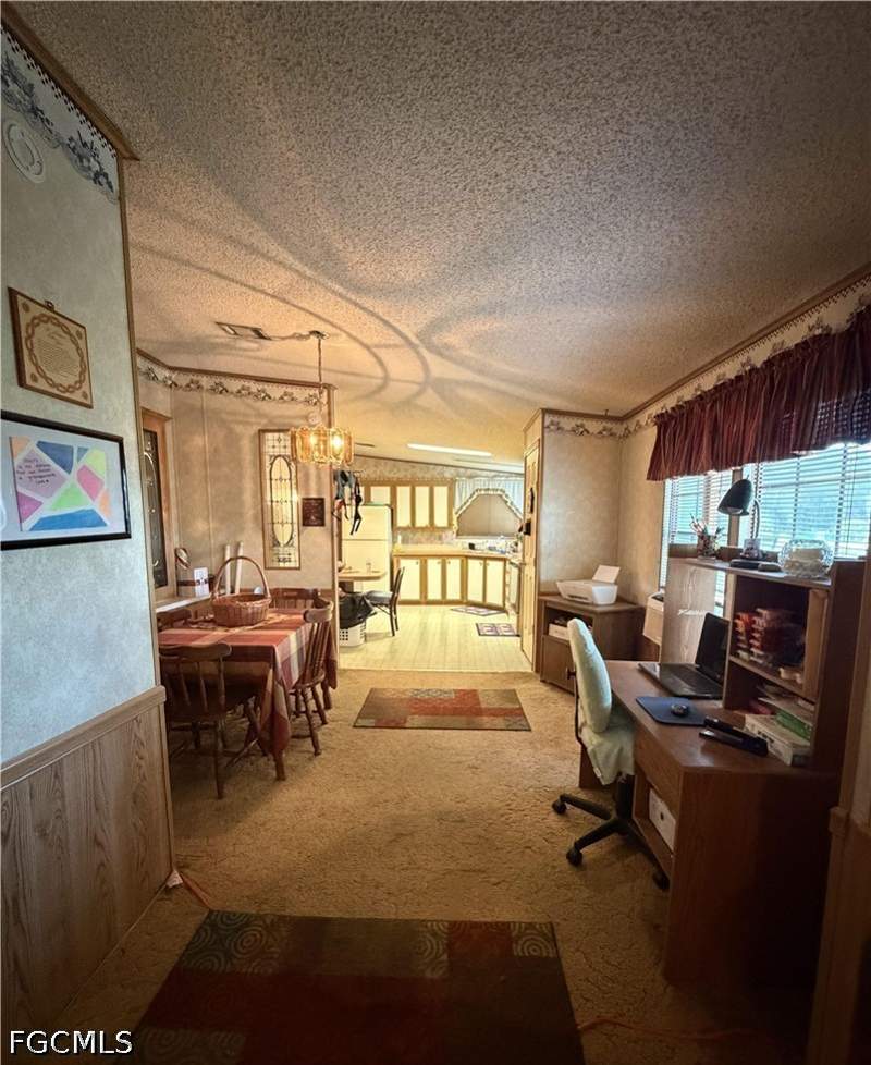 3 bedroom ManufacturedHome at 223 Pine Ln, Flaghole, Clewiston — photo 5