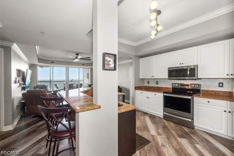 2797 1st St NW 1703, Fort Myers FL - photo 17 of 50