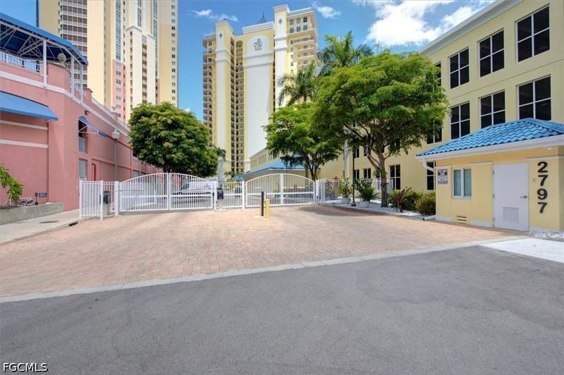 3 bedroom Condominium at 2797 1st St NW 1703, Beau Rivage, Fort Myers — photo 3